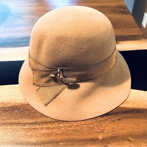 Perfectly Patricia Vintage Hat by Patricia Underwood EUC